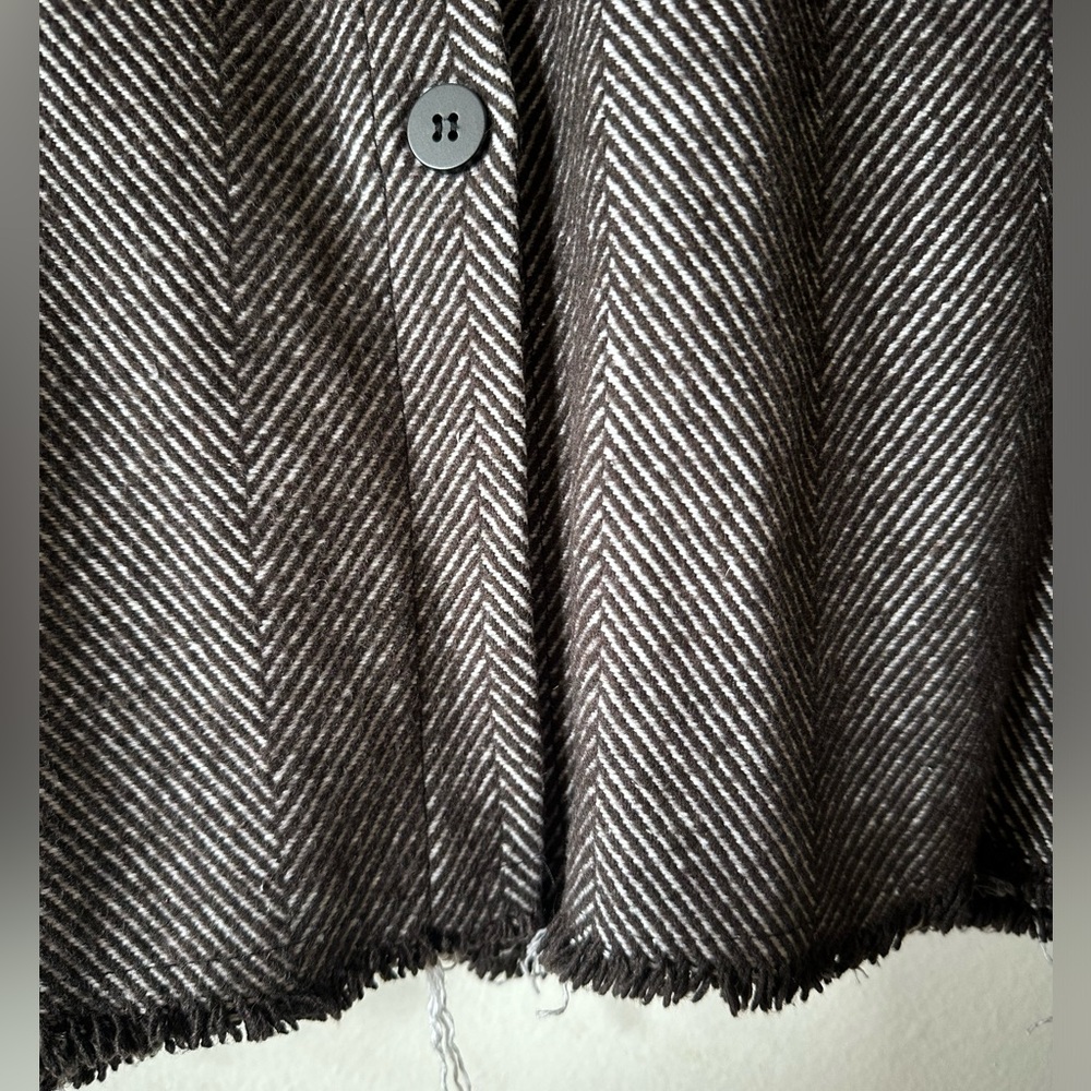 Boohoo Shacket - Picture 3 of 6